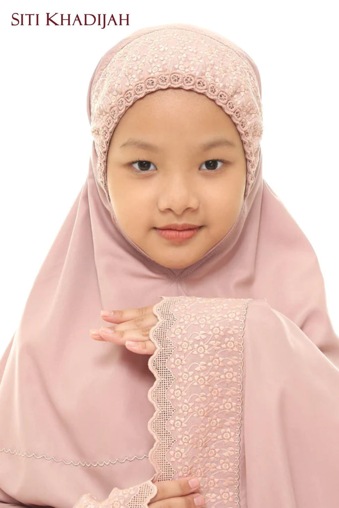 Signature Wardah Kids - Siti Khadijah